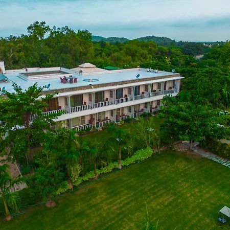 Ranakpur Safari Resort Sadri Luaran gambar